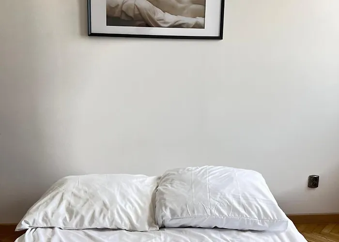 Bohemian In Center Of Kazimierz District Krakau